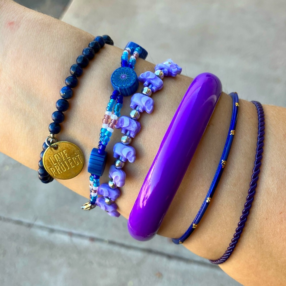 Vibrant Purple Elephants Bracelet Stack of 6 - Picture 4 of 5